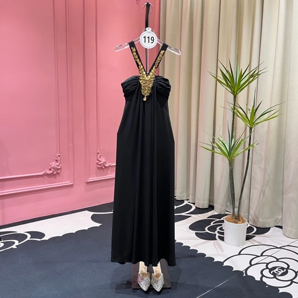 【欧一】119号 重工订珠轻奢名媛夏外套设计师小众黑色宴会吊带长裙