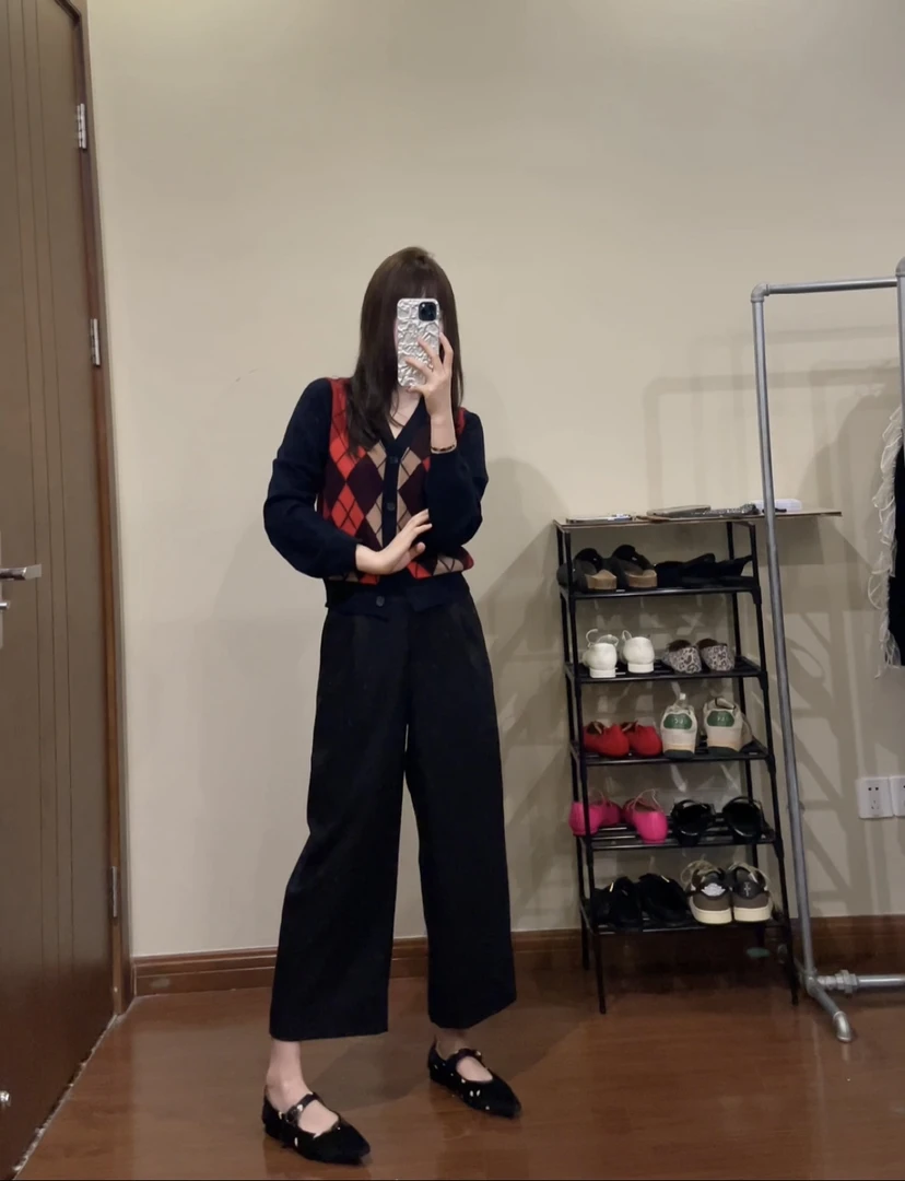 复古配色棱格开衫毛衣