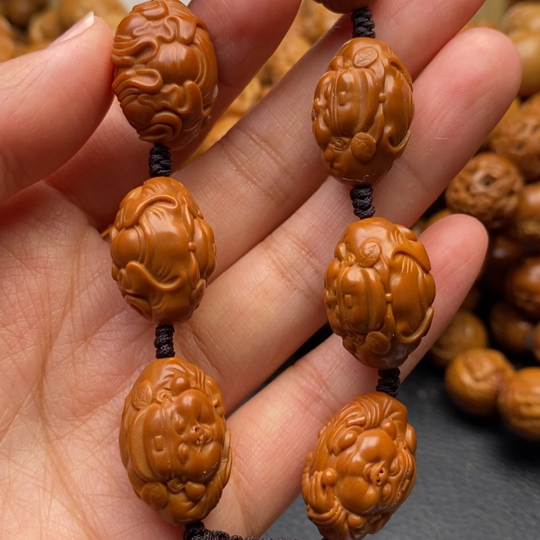 橄榄核手串横财神