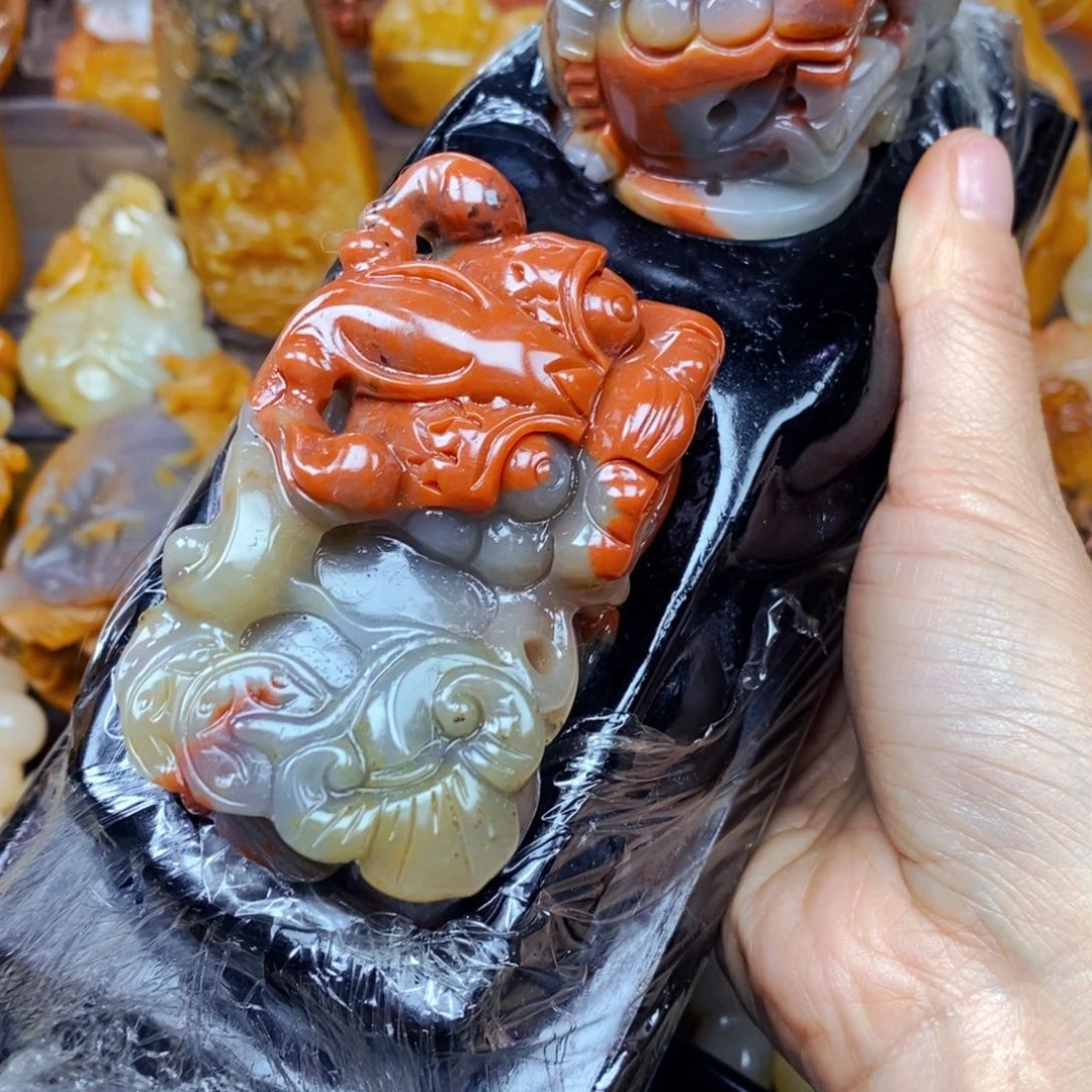 石英质玉（黄龙玉）未镶嵌吊坠(不含链)