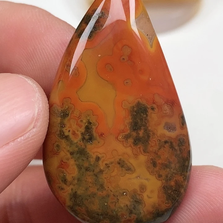 玛瑙/玉髓珠宝奇石未镶嵌心**华