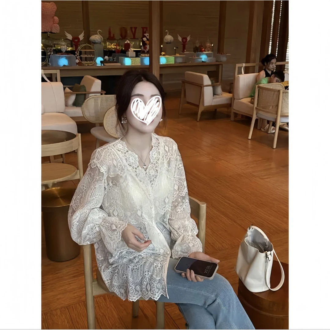 专属 2025春季新款森系花边法式蕾丝钩花镂空打底衫女上衣8285