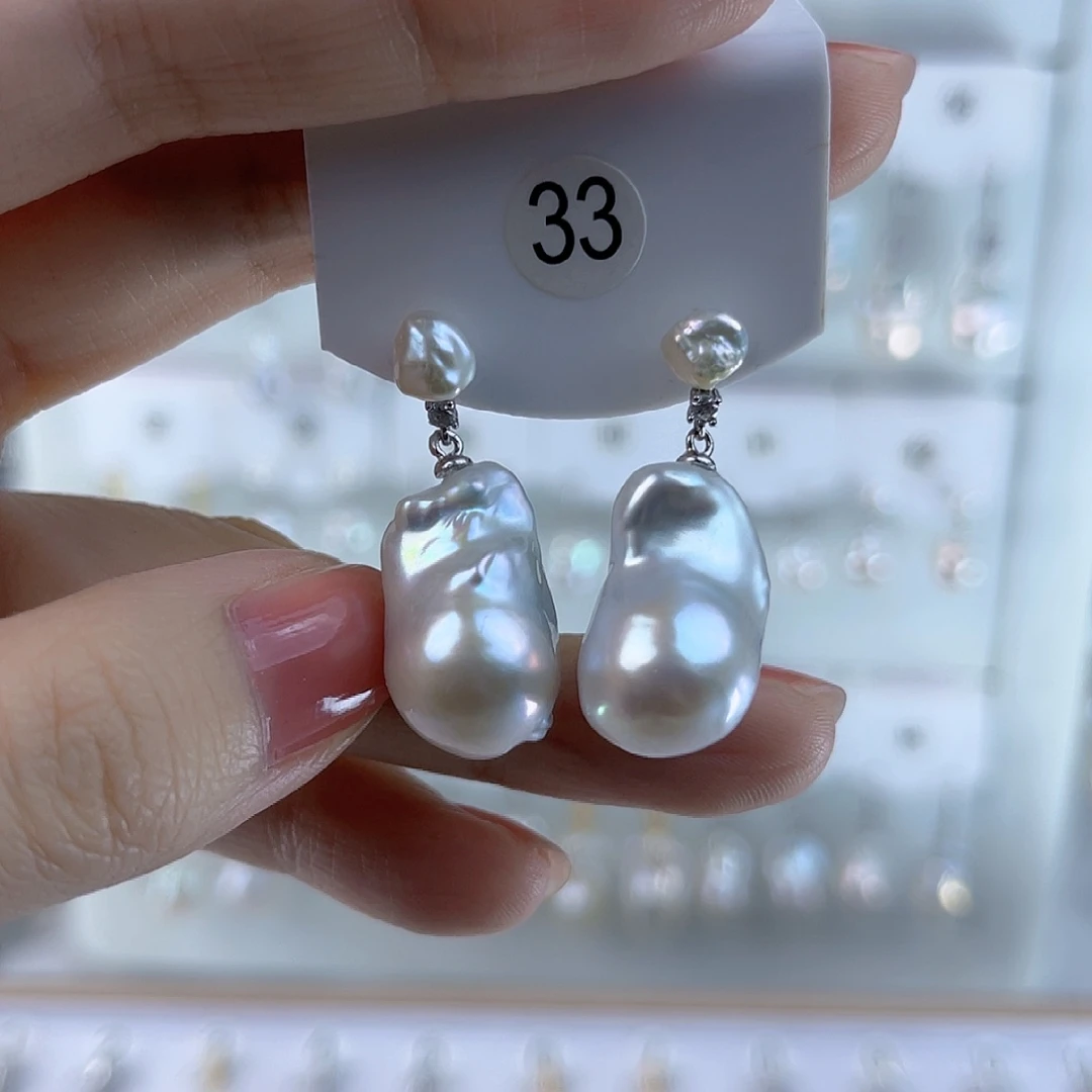 乔***乔淡水珍珠耳饰未镶嵌