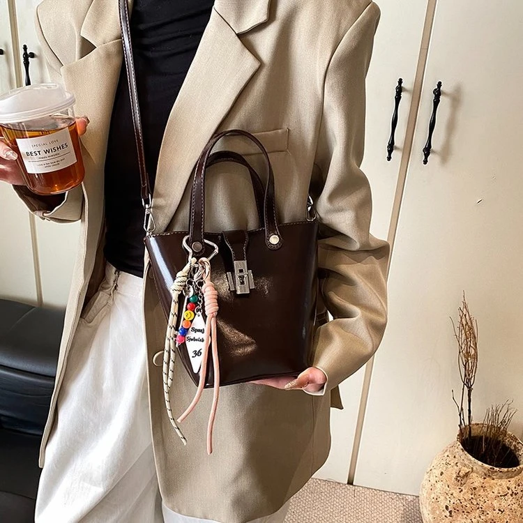 新款时尚单肩包纯色百搭手机包送化妆包女士子母包送挂件1585咖