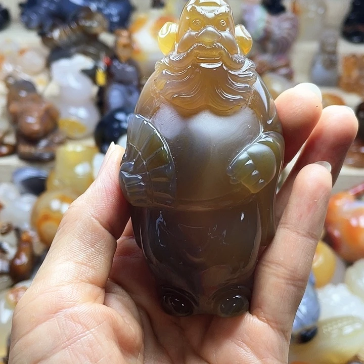 万***市玛瑙/玉髓未镶嵌饰品