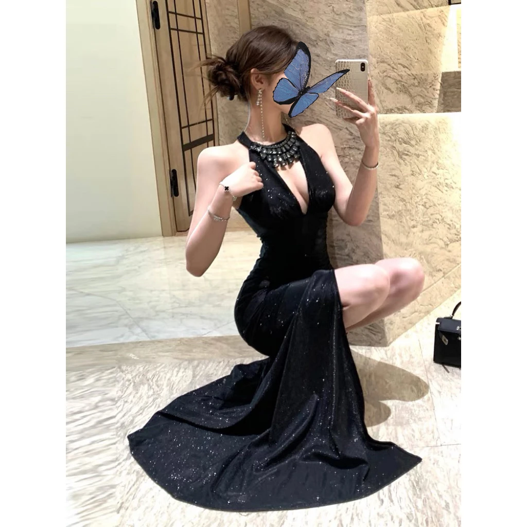 【美神秘境】御姐风镶钻黑色挂脖连衣裙夏季开叉礼服气质裙子包臀裙