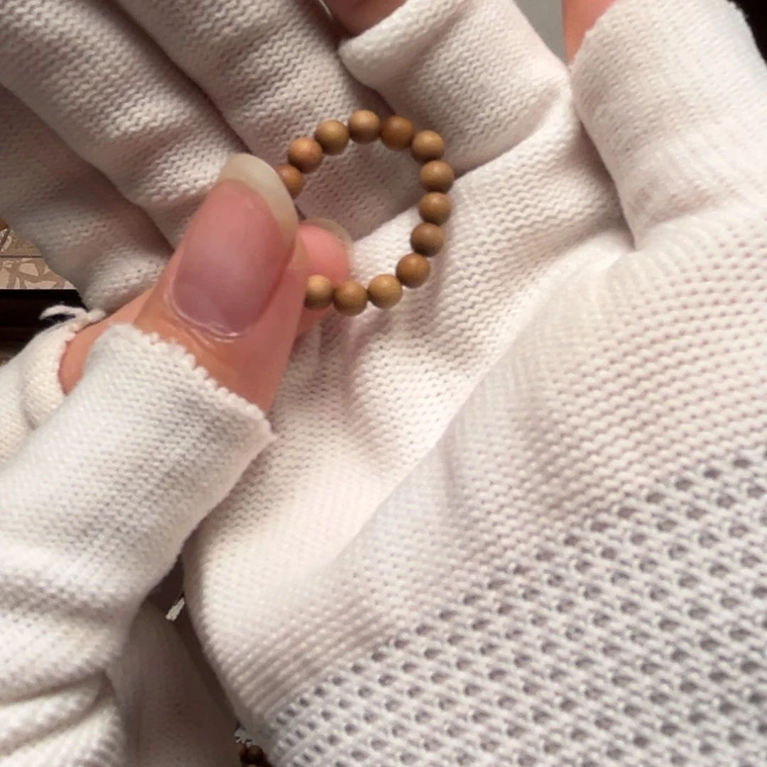 悦***檀香木其他老山檀香戒指