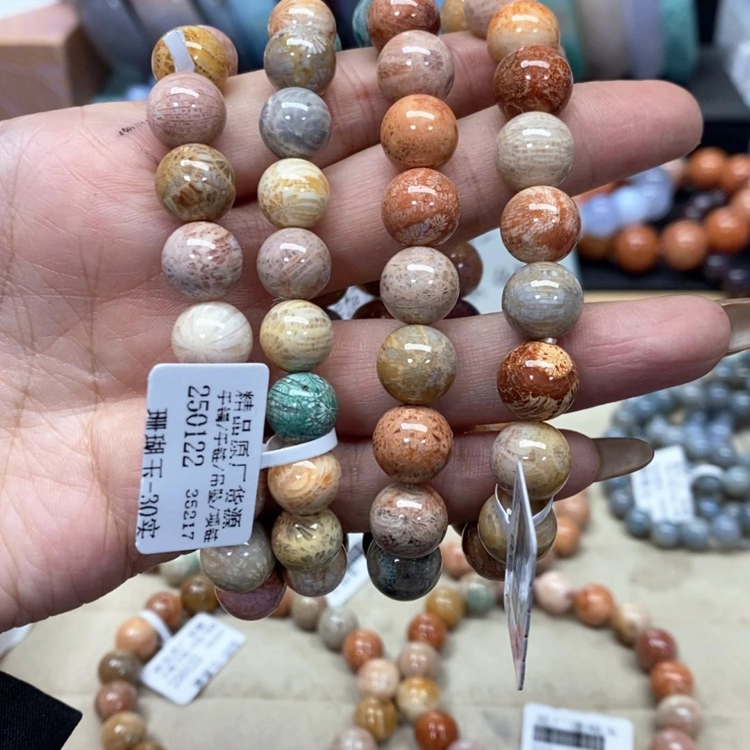 硅化珊瑚（珊瑚玉）手链未镶嵌我***肉252