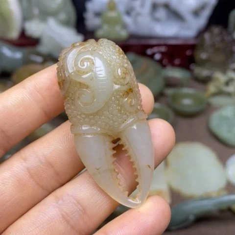 和田玉未镶嵌挂件