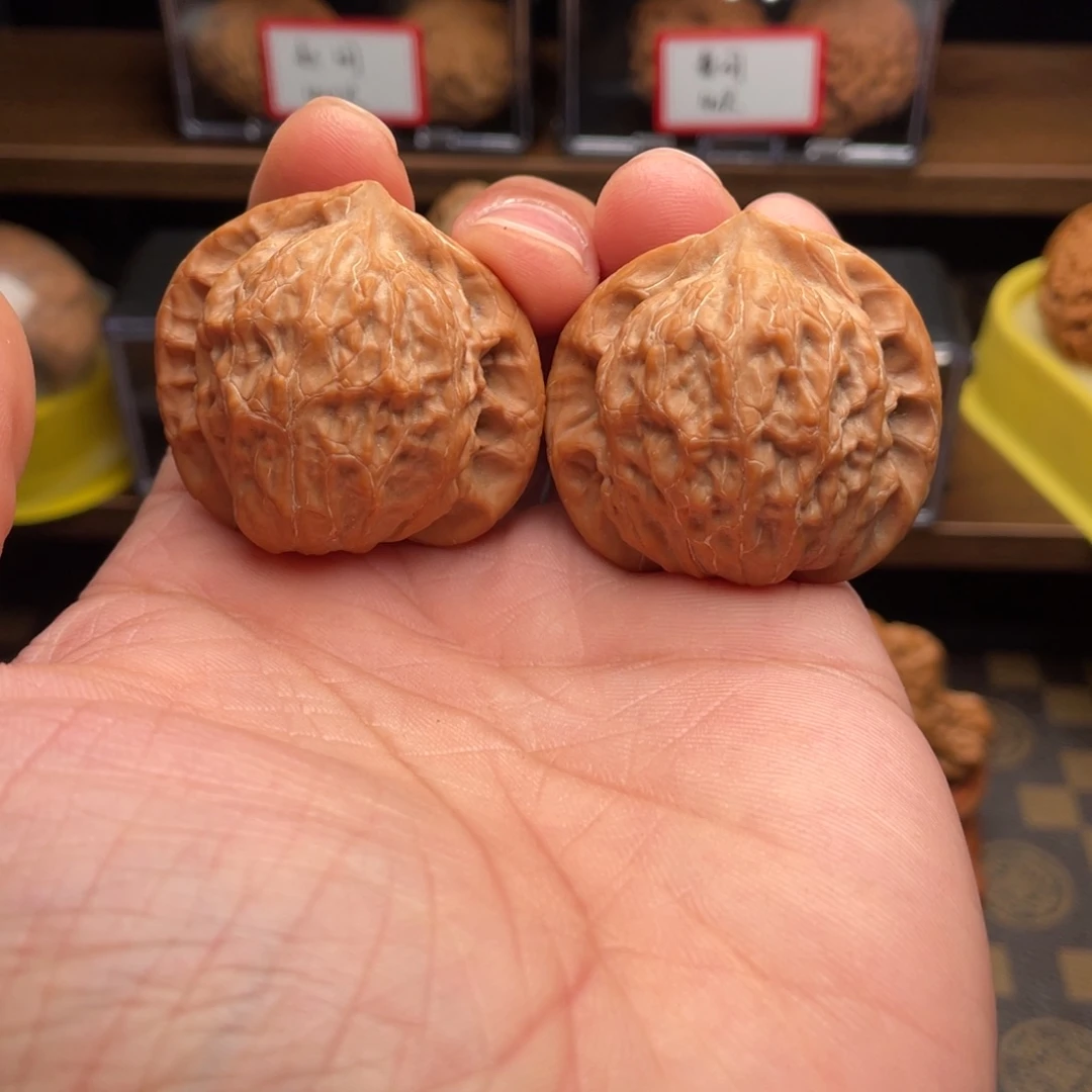 文玩核桃吊坠全品公子帽40