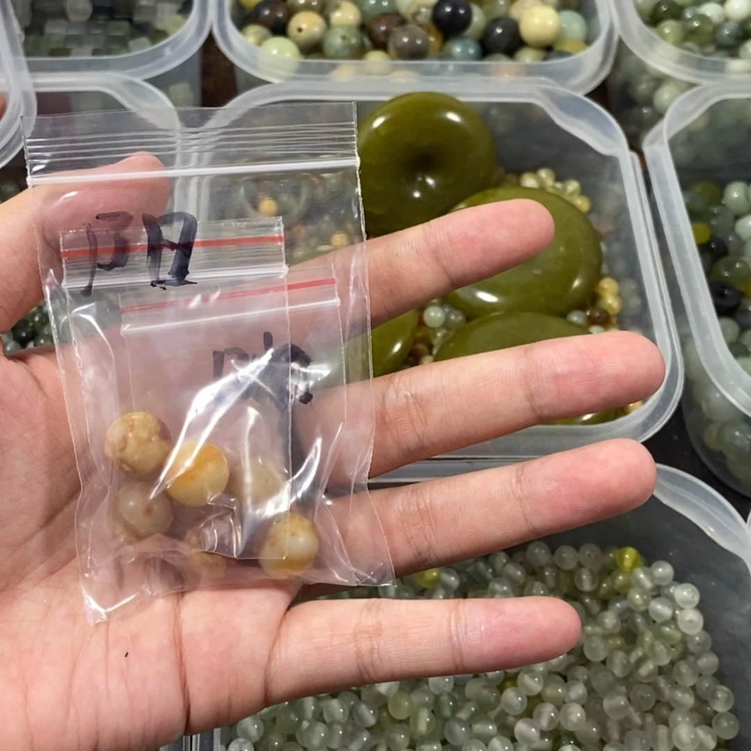 合金蛇纹石玉手链