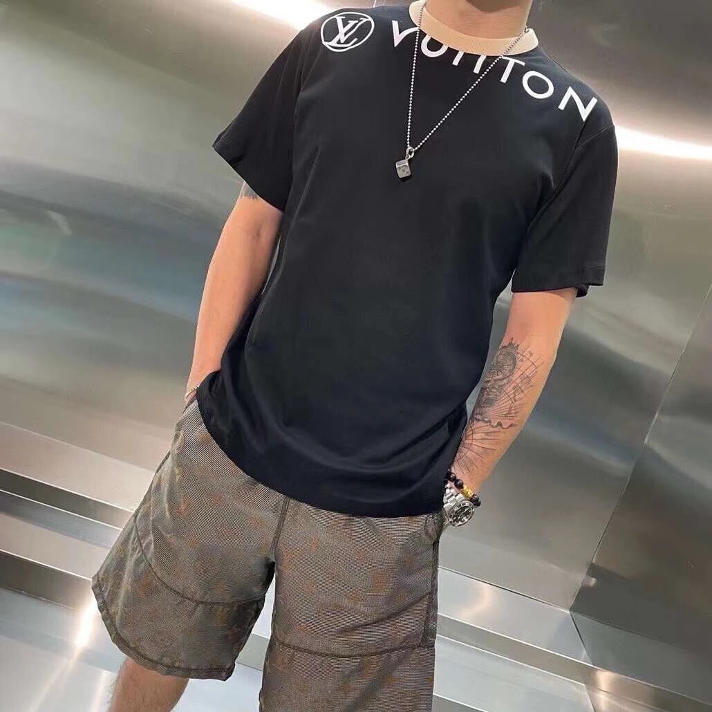 99新 LouisVuitton/路易威登 001784  黑色棉质领口印花短袖  M码