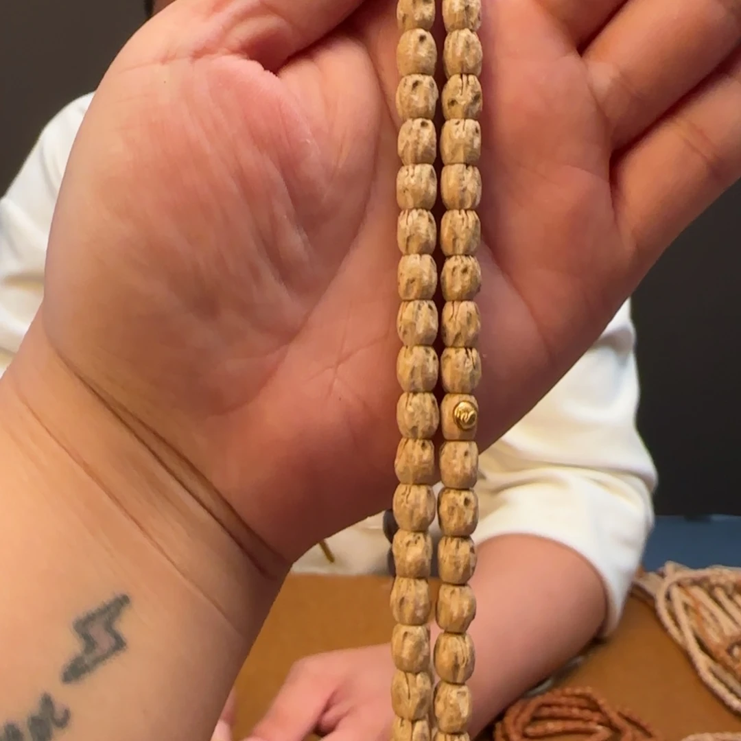 柏香籽/百香籽手串桶顺6➕