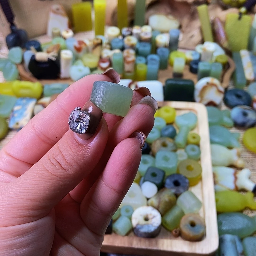 未镶嵌岫玉挂件w*m