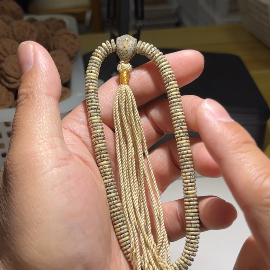 星月菩提吊坠手串