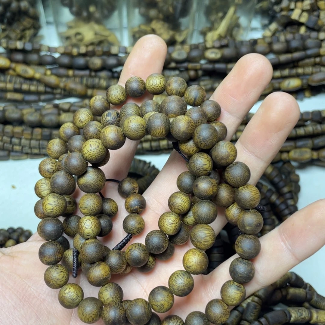 沉香碎屑沉香+0.9两圈圆珠15克加多样性发一