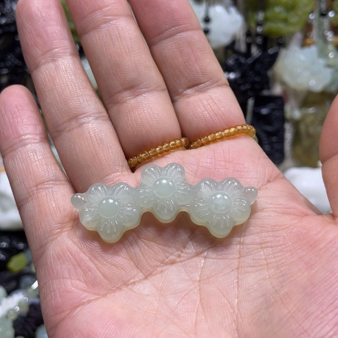 【闪购商品】岫玉颈饰未镶嵌啧*40手牌