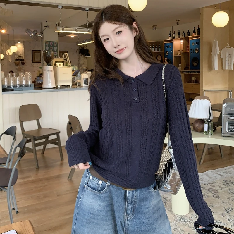 秋装女装新款时尚复古Polo领细麻花针织衫老钱风翻领时尚长袖上衣