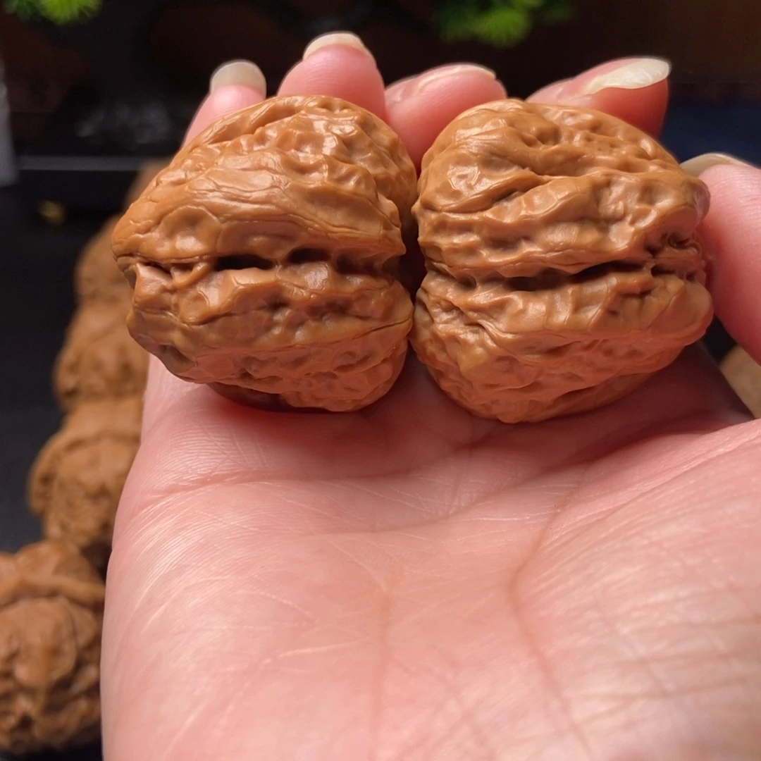 文玩核桃把件蛤蟆头38