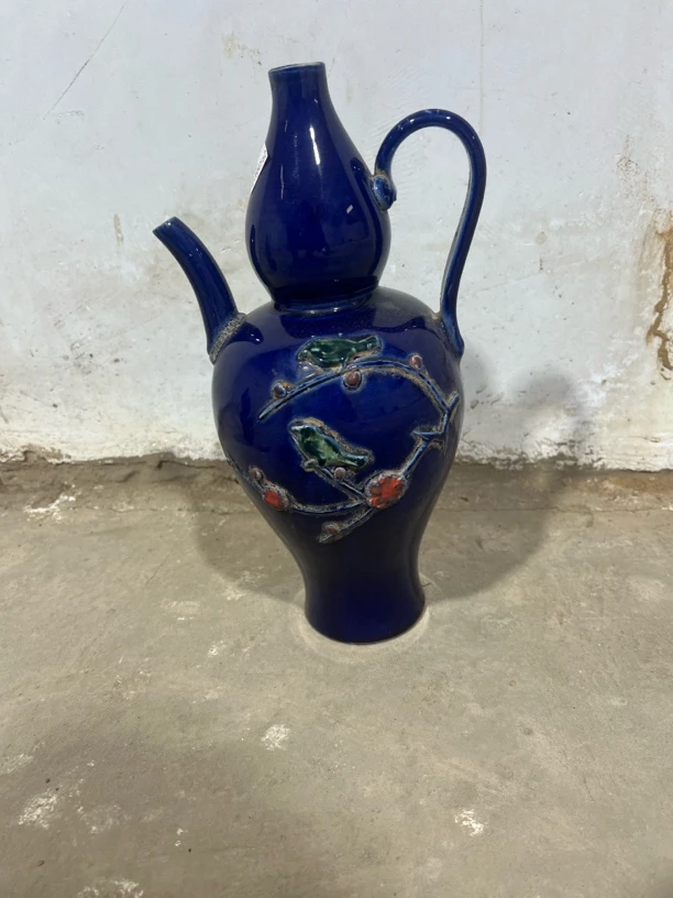 手工制作陶瓷摆件