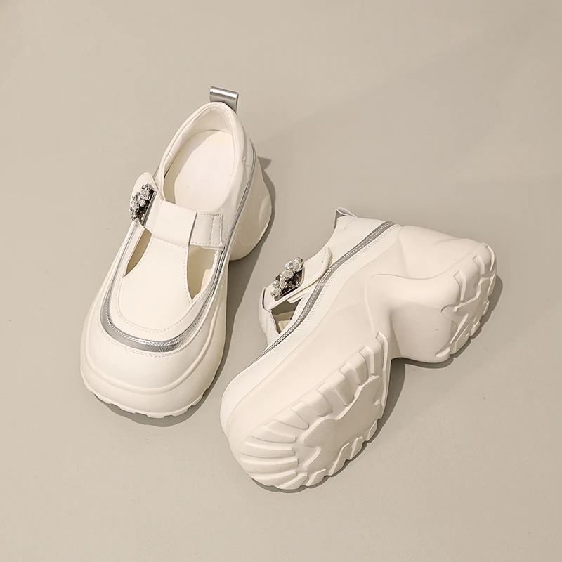 9cm小个子增高厚底凉鞋女夏新款超轻软底透气松糕沙滩鞋女时尚潮