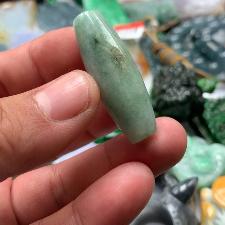 翡翠颈饰未镶嵌保真天然a货翡翠