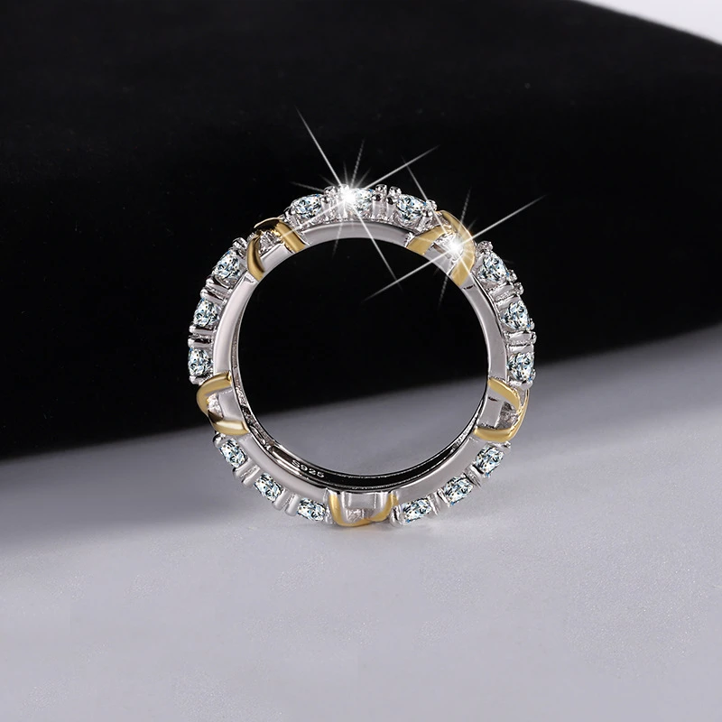 925银莫桑石戒指 上喜时代 交叉双色莫桑钻戒经典时尚气质满钻