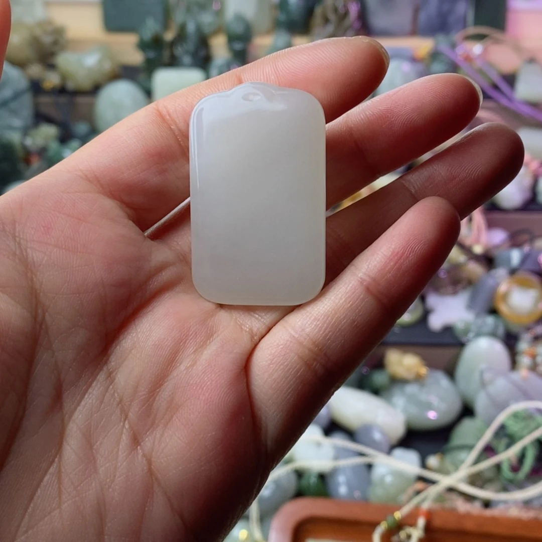 和田玉颈饰未镶嵌旺*