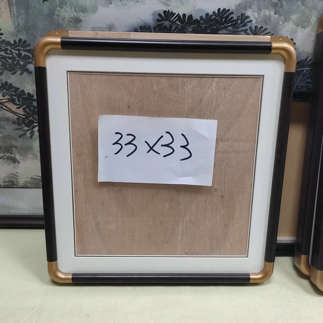 33/33（扣芯27/27）、38/38（扣芯33/33）仿铜角纯实木画框【到手2个】
