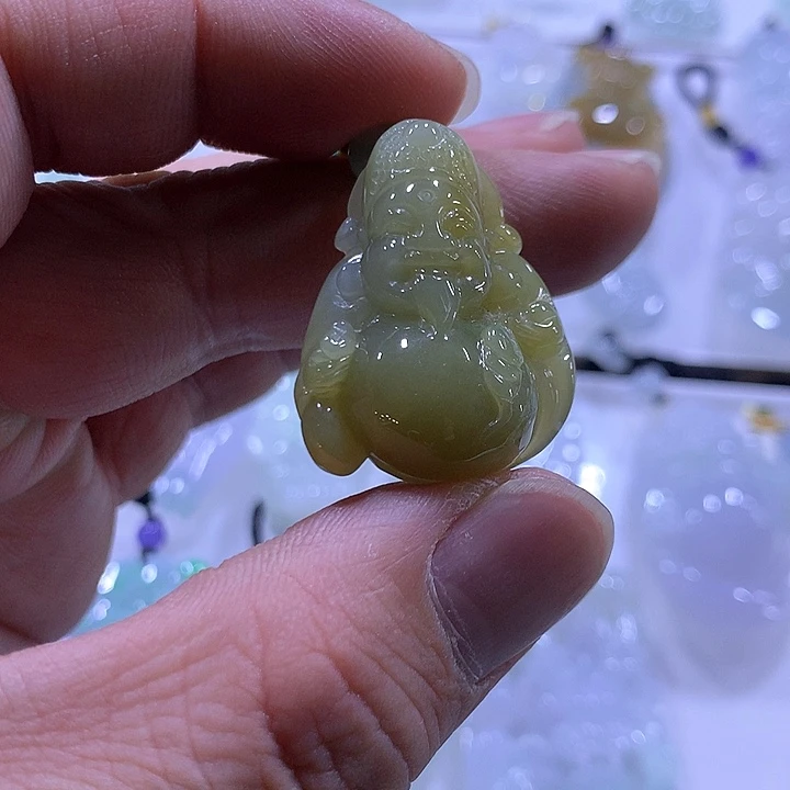 翡翠颈饰未镶嵌天然翡翠A货吊坠