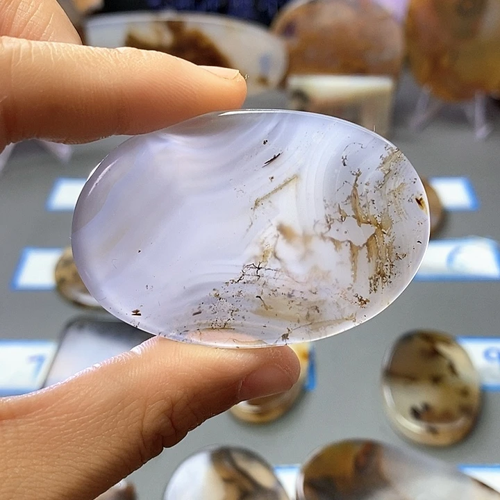 玛瑙/玉髓未镶嵌珠宝半成品