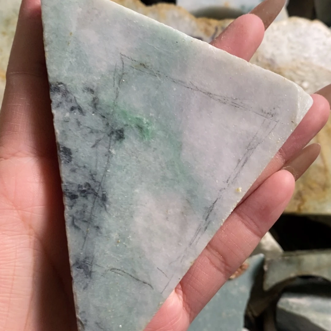 颈饰未镶嵌翡翠天然翡翠