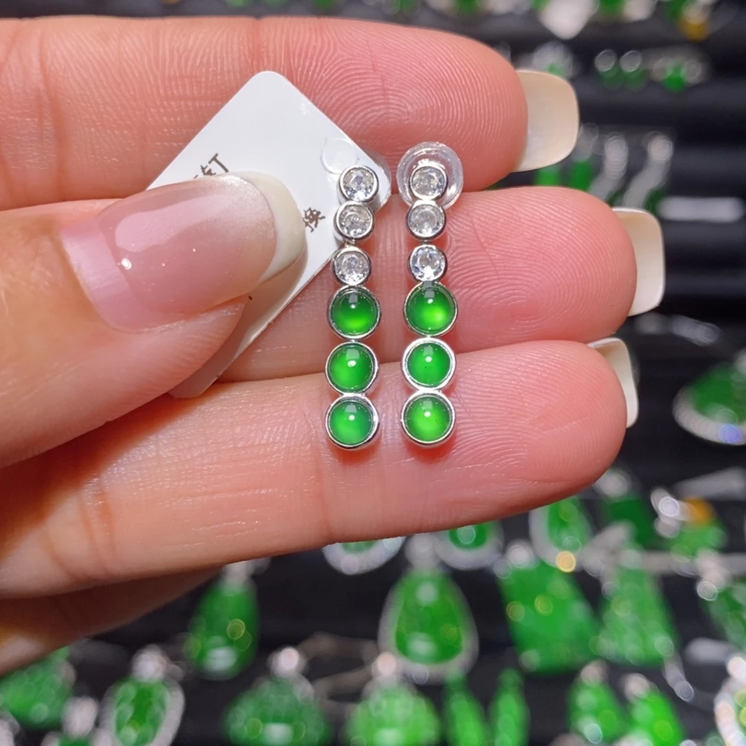 银S925镶嵌翡翠耳饰蛋面耳钉