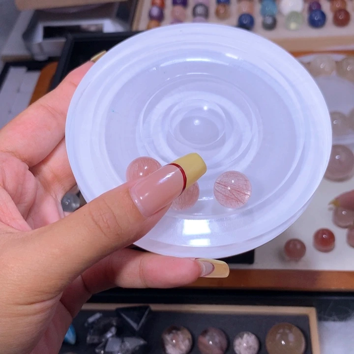 水晶珠宝半成品未镶嵌遇****→