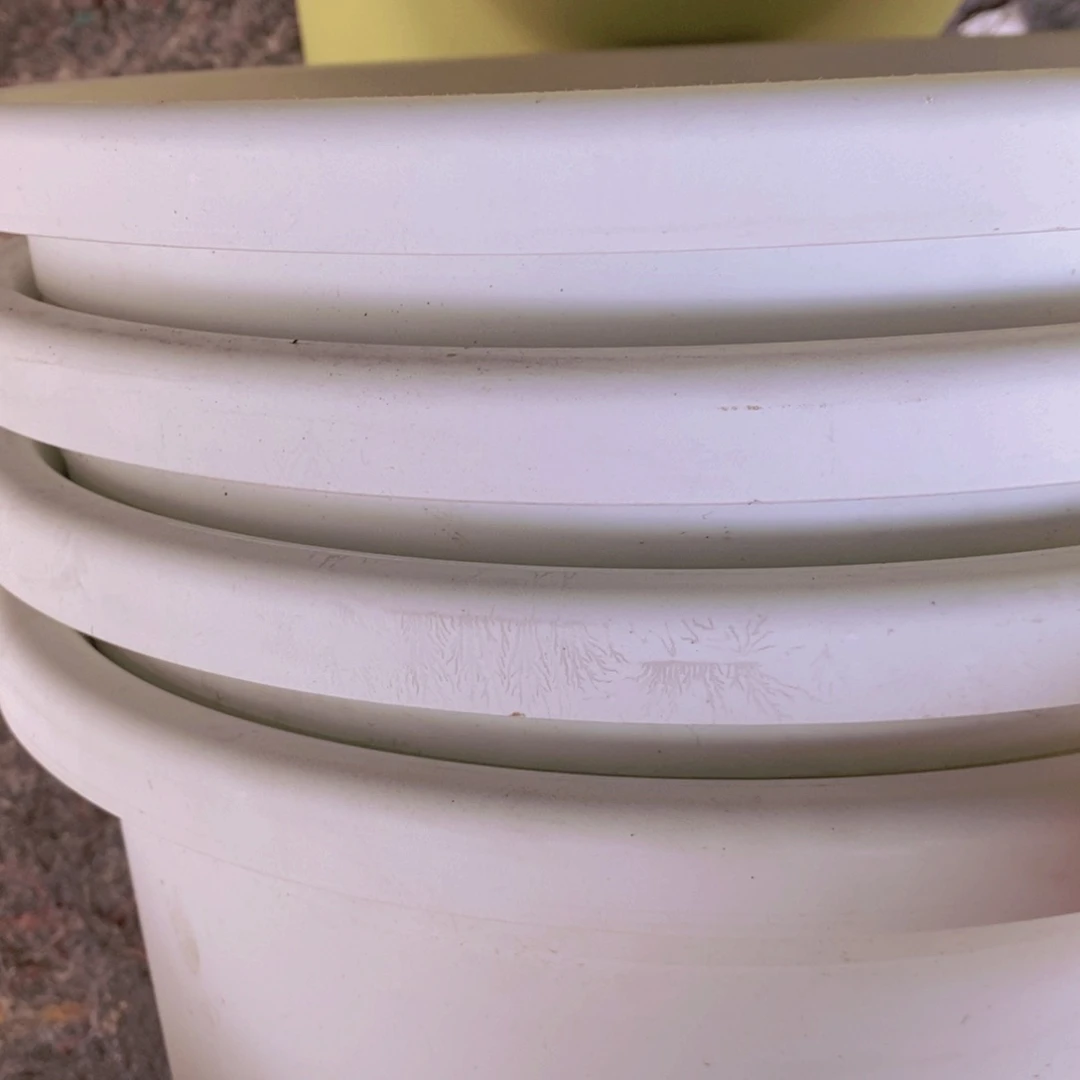 树脂39口奶白无托4个瑕疵