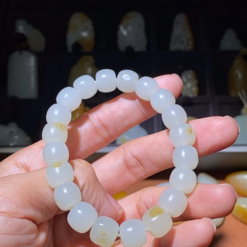 【闪购商品】吊坠(不含链)未镶嵌和田玉