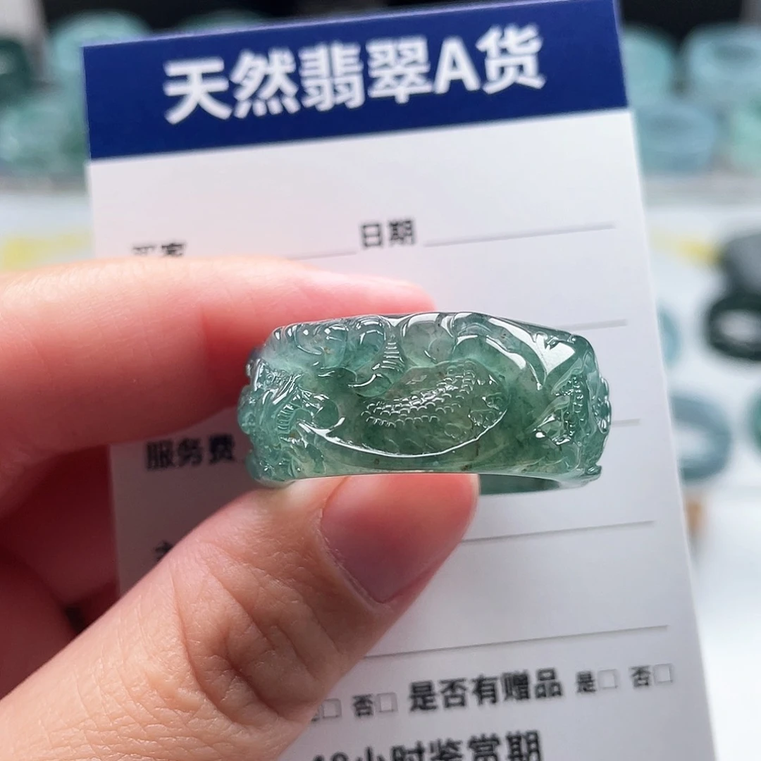 未镶嵌戒指翡翠越*妈翡翠