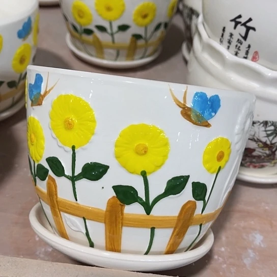 多肉绿植陶瓷花盆9.9包邮，有孔