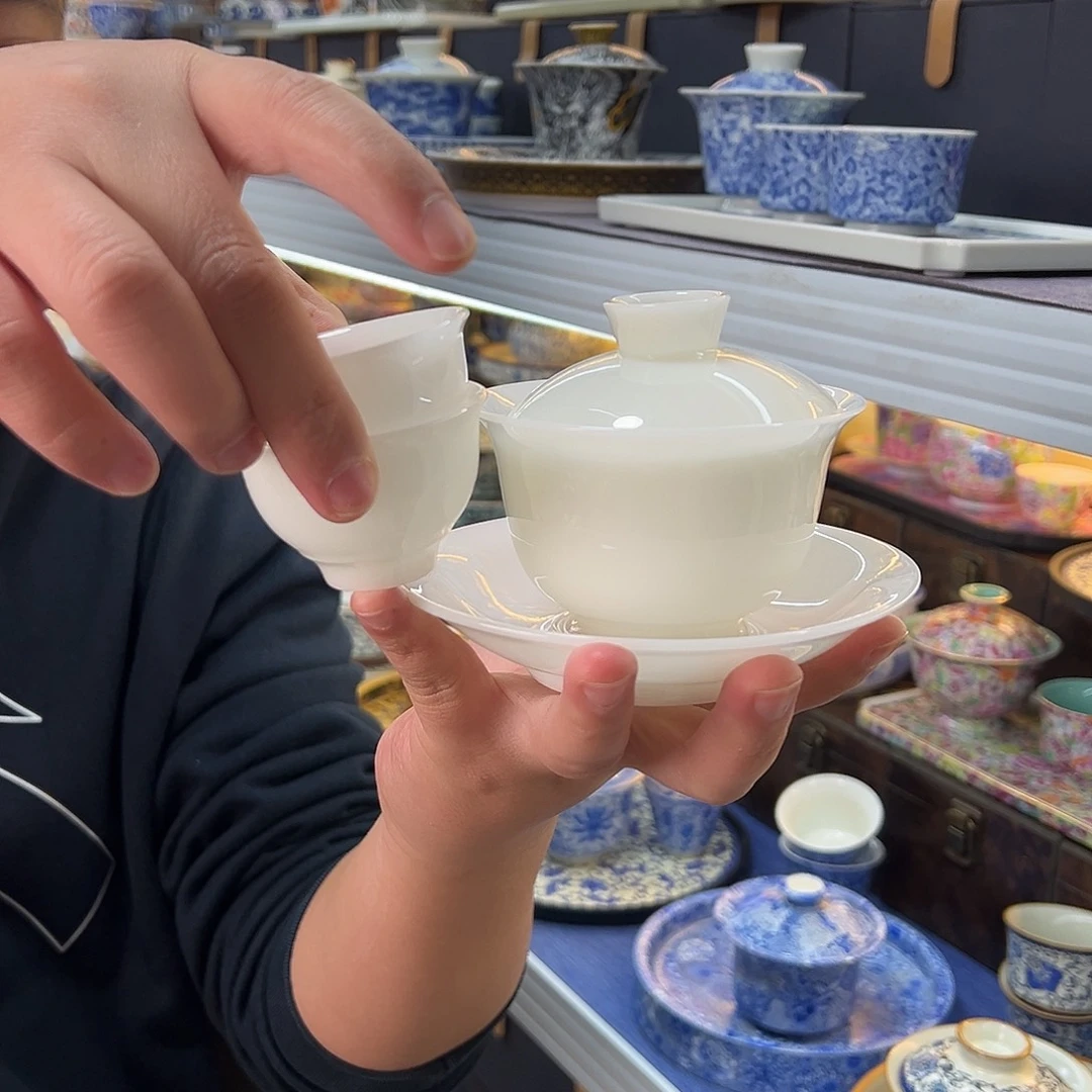 我们的目标是成为一个优秀的人