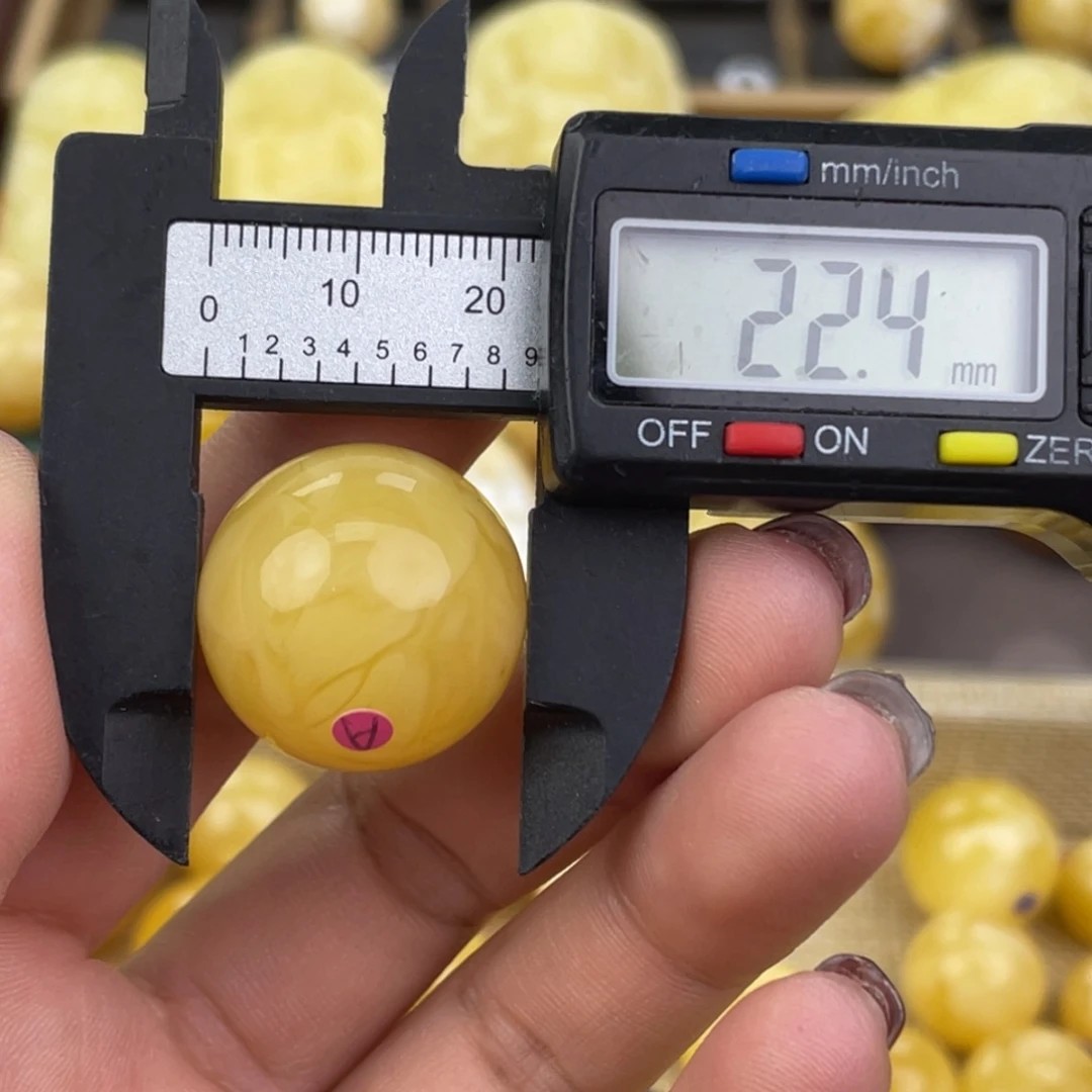 裸石虫珀未镶嵌微瑕145