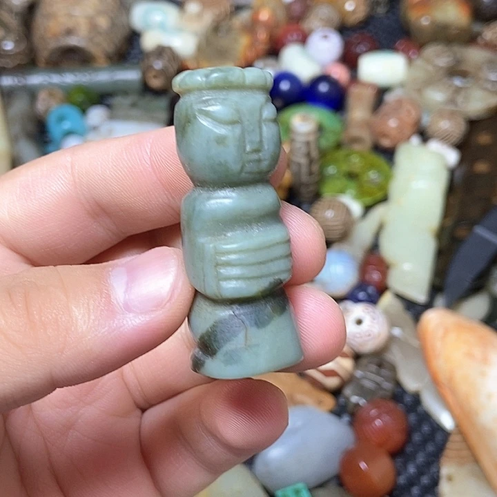 和田玉未镶嵌颈饰71