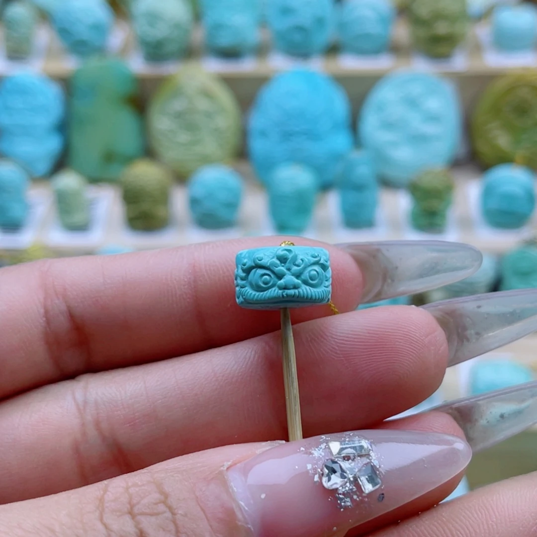 绿松石未镶嵌珠宝奇石13m