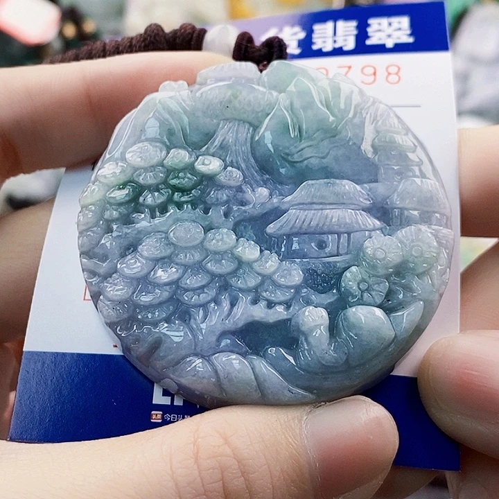 吊坠(不含链)未镶嵌翡翠
