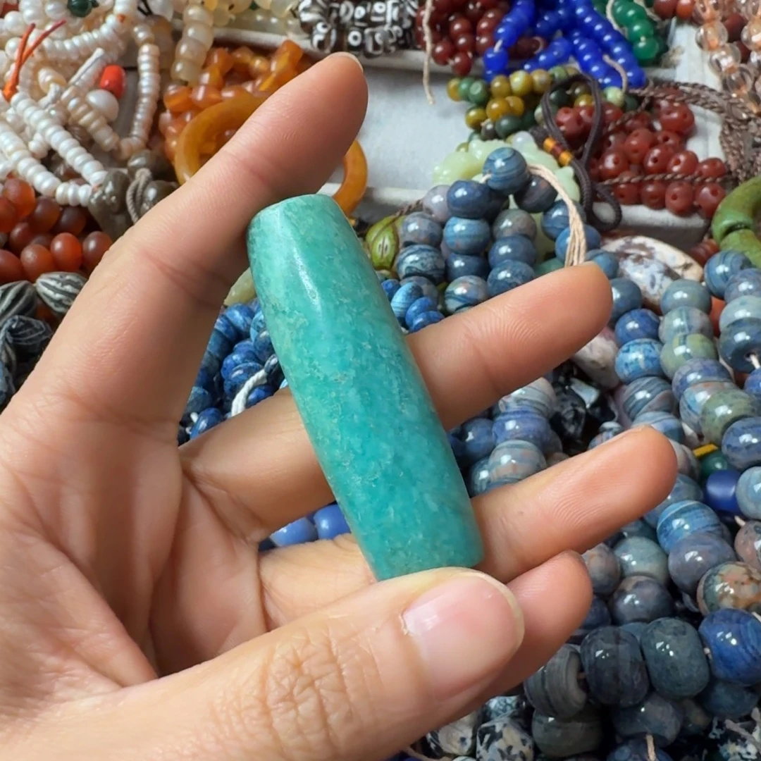 成***己玛瑙/玉髓未镶嵌颈饰