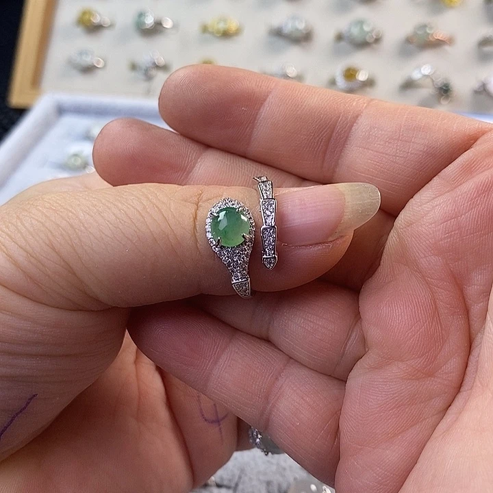 未镶嵌戒指翡翠王*木缅甸