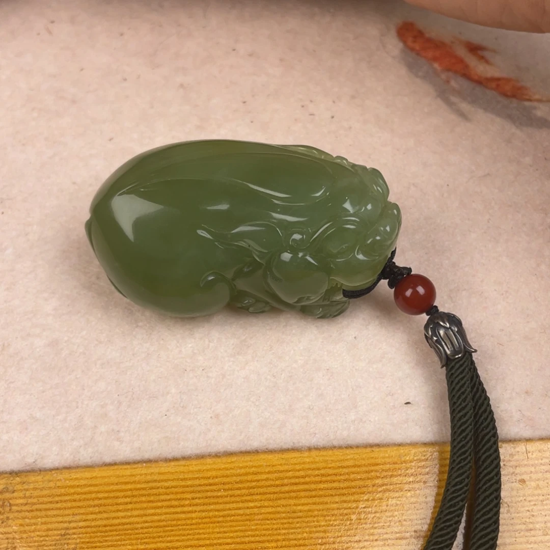 蛇纹石玉未镶嵌手把件