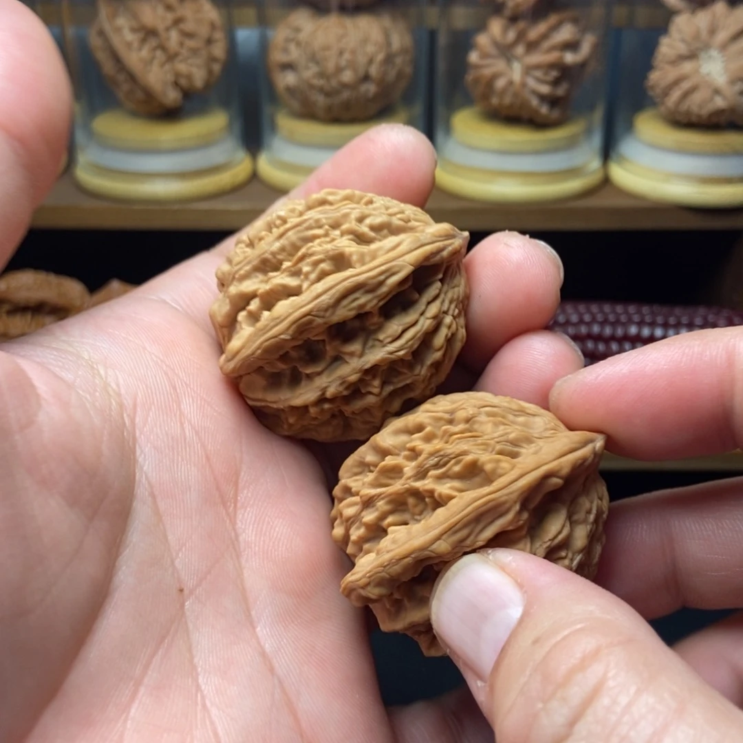 吊坠文玩核桃42虎头