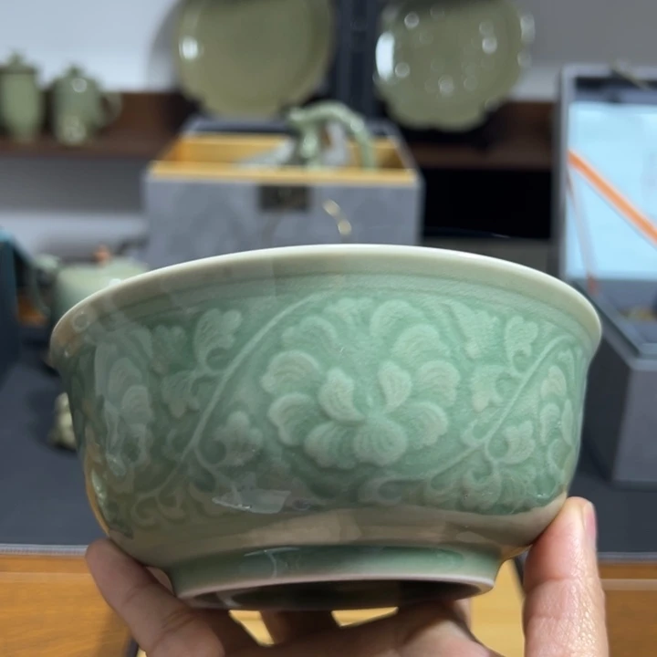 耀州窑青釉折枝牡丹碗5.5英寸1只