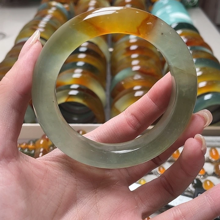 未镶嵌蛇纹石玉手镯58.8