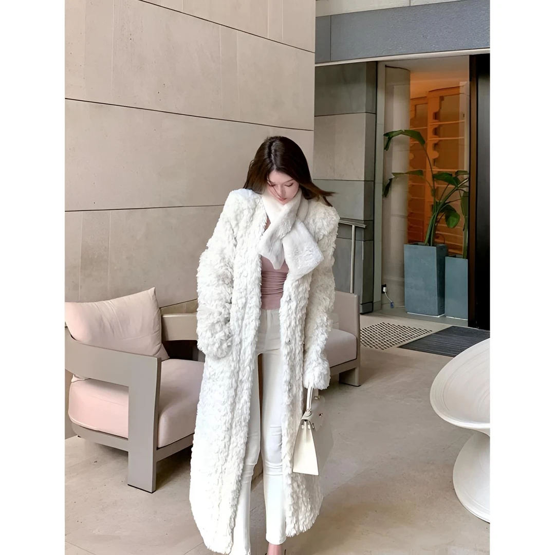 睿夕【暖冬雪芙】休闲宽松长款环保毛V领百搭保暖大衣外套